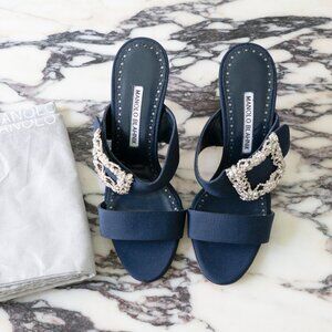 NWOB MANOLO BLAHNIK Gable 90 Jewel Buckle Mules Navy EU 36